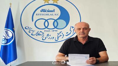 تمدید قرارداد اوزجان بیزاتی با آبیپوشان