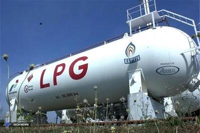  خبر فوری انرژی | LPG؛ سوخت پاک‌تر و ارزان‌تر از بنزین اما در بن‌بست زیرساخت‌ها؛ چرا خودروهای گازسوز جهان به ایران نرسیدند؟ / مزایای ۵۰ درصدی کپسول‌های آبی در برابر باک بنزین؛ تنها ۲۵۰ جایگاه سوخت برای ۱۰ میلیون خودروی دوگانه‌سوز