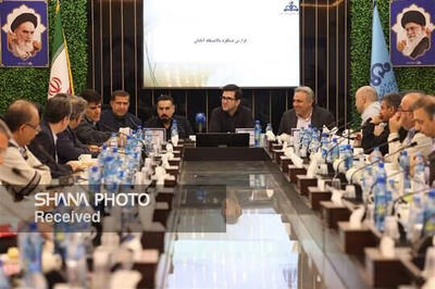 بررسی روند تولید و طرحهای توسعهای پالایشگاه نفت آبادان