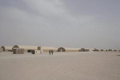 حرکت مشکوک یک هواپیما در نزدیکی پایگاه آمریکایی