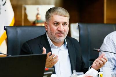  هشدار نسبت به بحران نیروی کار صنایع در ۱۵ سال آینده/ مهلت تا هفته دولت برای واگذاری زمین‌های جوانی جمعیت شاهین‌شهر