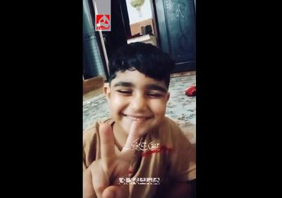 فقط لب و بینی اش سالم بود... + ویدئو | روایتی جگرسوز از لحظه شناسایی پیکر شهید ۷ساله میناب