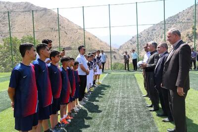 تا پایان امسال ۲۳ روستای کردستان صاحب زمین چمن مصنوعی میشوند