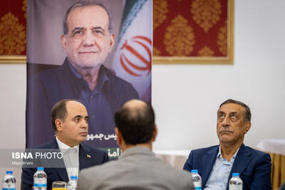  نشست صمیمی وزیر جهاد کشاورزی با خبرنگاران