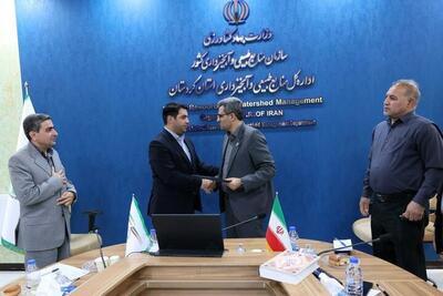 طالبنیا: کردستان ظرفیت تبدیل شدن به الگوی گردشگری سبز کشور را دارد