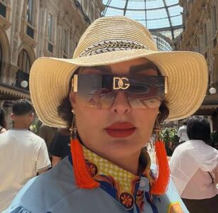  عکس: تیپ متفاوت خانم بازیگر در اسپانیا