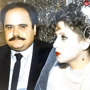 اکبر عبدی و همسرش، معصومه قاسمی در روز عروسی شان
