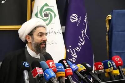 حجت الاسلام رستمی: جریان مقاومت در دانشگاههای جهان را پیگیری میکنیم / پیامهایی را از طرف دانشجویان و اعضای هیئت علمی به دانشگاهیان دنیا ارسال کردهایم + فیلم