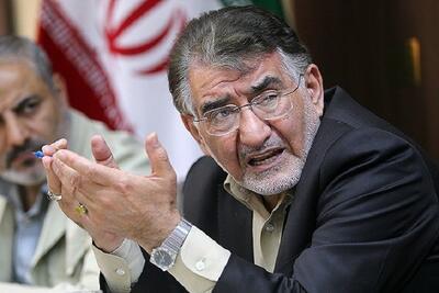 اقتصاد ایران نیازمند تغییر رویکرد است/ الگوی نامتقارن در اقتصاد هم جواب میدهد/ چرا در تنگه هرمز موفق شدیم، اما در اقتصاد نه؟