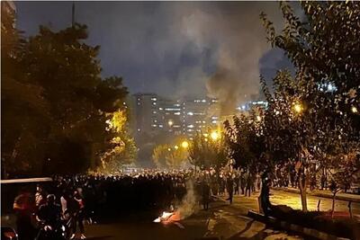  بحث آرمان با جوان‌های معترض و دروغ‌های مسیح علینژاد از سیل لرستان - تسنیم