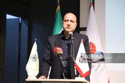 کسب رتبه نخست دانشگاه آزاد اسلامی اراک در جشنواره ملی ایثار - تسنیم