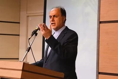 حاجیبابایی: مجلس پرقدرت در حال تدوین قانون تنگه هرمز است