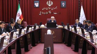  وزیر اقتصاد: حمایت از تولید و بنگاه‌های اقتصادی در نظام تامین مالی تسریع شود