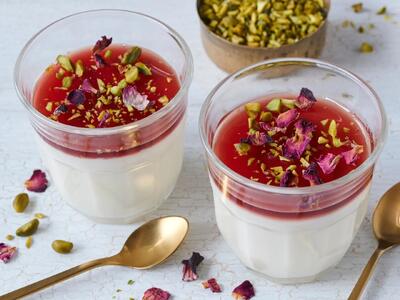  طرز تهیه محلبی آلبالو؛ دسر ترکیه‌ای با طعمی متفاوت برای پذیرایی