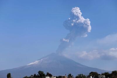  تصاویر تماشایی از فوران آتشفشان پوپوکتپتل در مکزیک