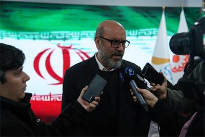 دهقان: بنیاد مستضعفان مالیات خود را پرداخت کرده و بدهی به دولت ندارد