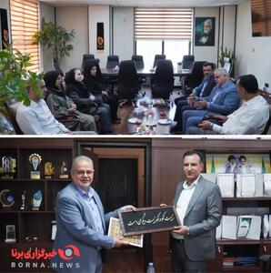  لوح تقدیر مدیرکل بهزیستی استان تهران تقدیم شهردار شهریار شد