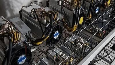  ۱۰ دستگاه ماینر غیرمجاز در آذربایجان‌غربی کشف و ضبط شد