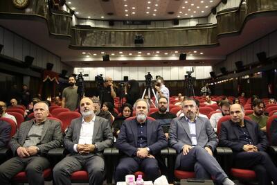 فریدزاده: تلاش کردیم تنوع سبد اکران را افزایش دهیم / سازمان جشنوارهها بهزودی شکل میگیرد