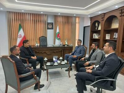  مدیرکل ورزش و جوانان مازندران با رئیس فدراسیون بوکس دیدار کرد