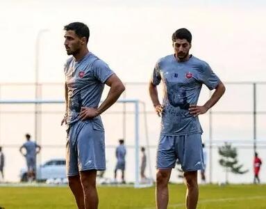  احتمال نیمکت‌نشینی ستاره پرسپولیس مقابل شمس‌آذر