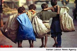 تصویری از یک کودک کار که حرفی برای گفتن نمیگذارد