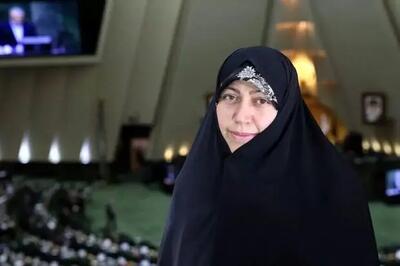  ملت ایران با وجود زخم موشک‌ها و ترکش تحریم‌ها، سزاوار بهترین زندگی هستند