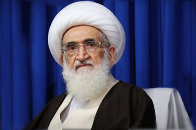  آیت‌الله نوری همدانی درگذشت مادر همسر سیدحسن خمینی را تسلیت گفت