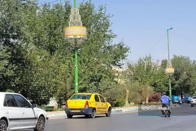  ورودی غرب اصفهان نورانی شد/ نصب ۸ المان نوری در میدان شهید بختیاری اصفهان