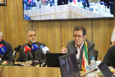 فعالان اقتصادی خراسان رضوی چهار میلیارد دلار تعهد ارزی نزد بانکها دارند