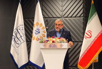 کدخدایی: همه صاحب نظران و سیاسیون باید در مسیر ماندگاری اندیشههای رهبری گام بردارند
