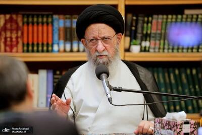 آیتالله نورمفیدی: برخی افراد مسائل کشور را با عینک تنگنظری میبینند/ دشمن به شدت روی ایجاد اختلاف و دوقطبیسازی در جامعه سرمایهگذاری کرده است/ در جنگ نرم، دشمن به دنبال آن است که ذهنیت مردم را تخریب کرده، مشکلات موجود را چند برابر جلوه دهد