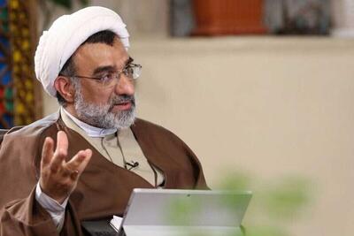 دبیر شورای عالی انقلاب فرهنگی: آموزش هوشمند، دسترسی مناطق محروم به استادان توانمند را فراهم میکند