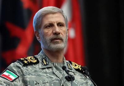 فرمانده کل ارتش انتصاب محسن رضایی را تبریک گفت
