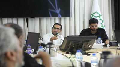 محلات باید در تصمیمگیری و حل مسائل شهر نقشآفرین باشند
