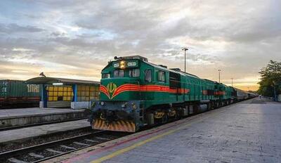 آخرین خبرها از بازار داغ بلیت قطارهای تهران - مشهد