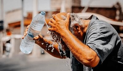 دمای هوای بوشهر از ۵۰ درجه عبور میکند