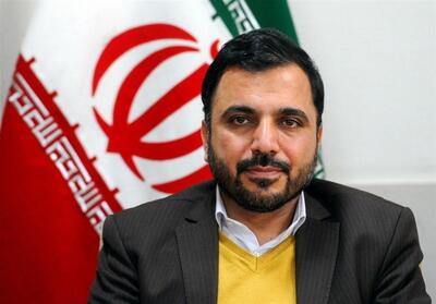اعتراض وزیر سابق ارتباطات به تبلیغ برهنگی در پشتبامها