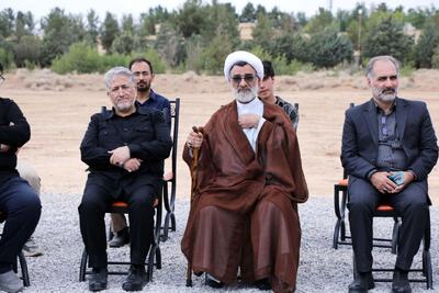  آئین کلنگ‌زنی نیروگاه خورشیدی ۵۷ مگاواتی دانشگاه آزاد اسلامی استان اصفهان