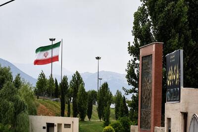 تعویض پرچمهای بزرگ ایران در 2 نقطه شاخص شهر یاسوج