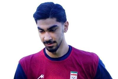 خبر فوری پرسپولیس | آقای گل مسابقات تدارکاتی پرسپولیس یک استقلالی از آب درآمد؛ ماجرای عجیب گلزنی ستاره سابق آبیها برای رقیب سنتی / واکنش هواداران به حضور بازیکن استقلال در اردوی سرخپوشان؛ این انتقال در سکوت خبری انجام شد