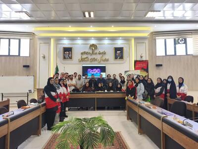  گفت‌وگوی بی‌واسطه جوانان اردبیلی با رئیس حوزه هنری/تأکید بر حمایت از استعدادها