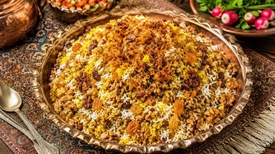 پتله پلو همدانی؛ غذای سنتی و مقوی با عطر گندم، کشمش و گردو | روش اراکی ها