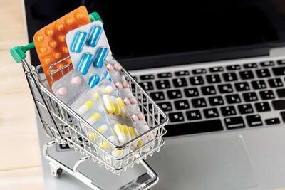 دعوای قدیمی بر سر فروش اینترنتی دارو ؛ چرا مجوز پلتفرمهای دارویی هنوز محل اختلاف است؟