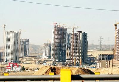 وزارت راه عامل افزایش نامتعارف بهای مسکن؛ قفل بازار با عرضه زمین باز میشود