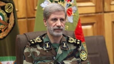 فرمانده کل ارتش: امید است شاهد تحکیم هرچه بیشتر اقتدار دفاعی و بازدارندگی باشیم - مردم سالاری آنلاین