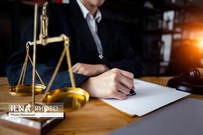 چرا درباره امضاهای طلایی و امتیازات برخی بازنشستگان صحبت نمیشود؟