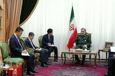 محسن رضایی: آمریکا باید جنگ را پایان دهد و پولهای مسدود شده ایران را بپردازد | آمریکا شروط ایران را نپذیرد تنگه هرمز باز نخواهد شد