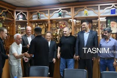 قهرمانان ورزشی کردستان زیر چتر حمایت؛ تجلیل از محمدحسین نوروزیان تصویر - تسنیم