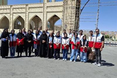  45 جوان داوطلب هلال‌احمر خادم زائران امام رضا(ع) شدند - تسنیم